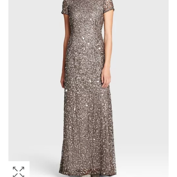 Adrianna Papell Dresses & Skirts - Adrianna Papell Silver Sequin Dress Size 6